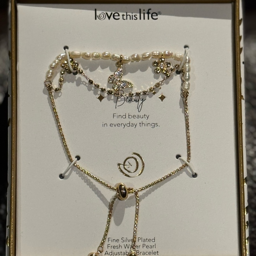 Gold & Fresh Water Pearl Bracelet